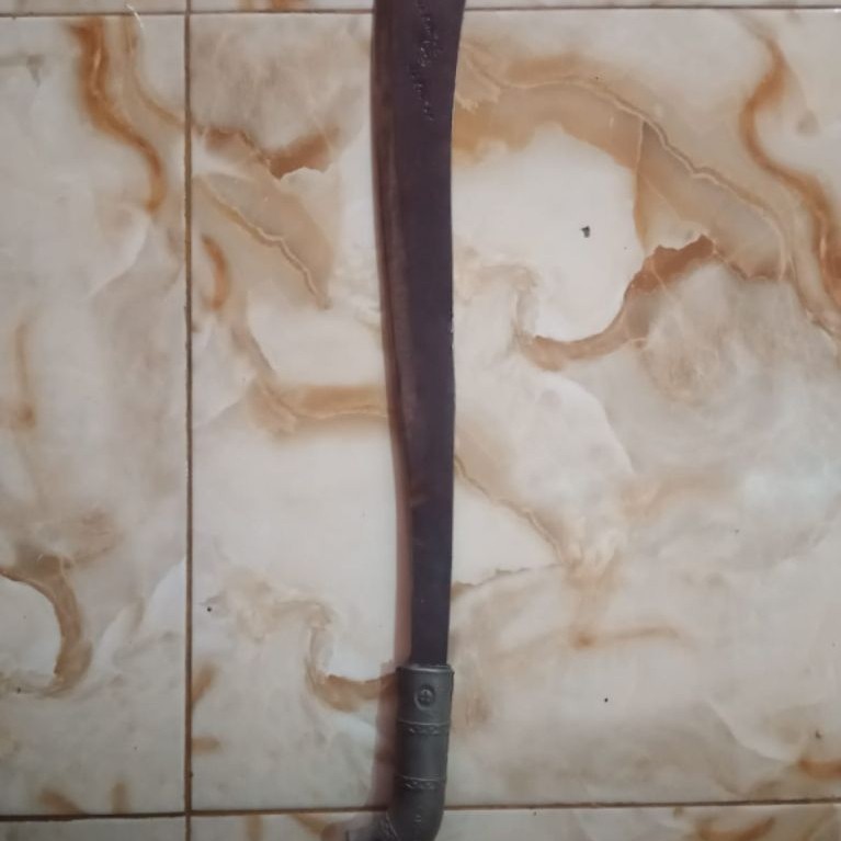 golok atau parang