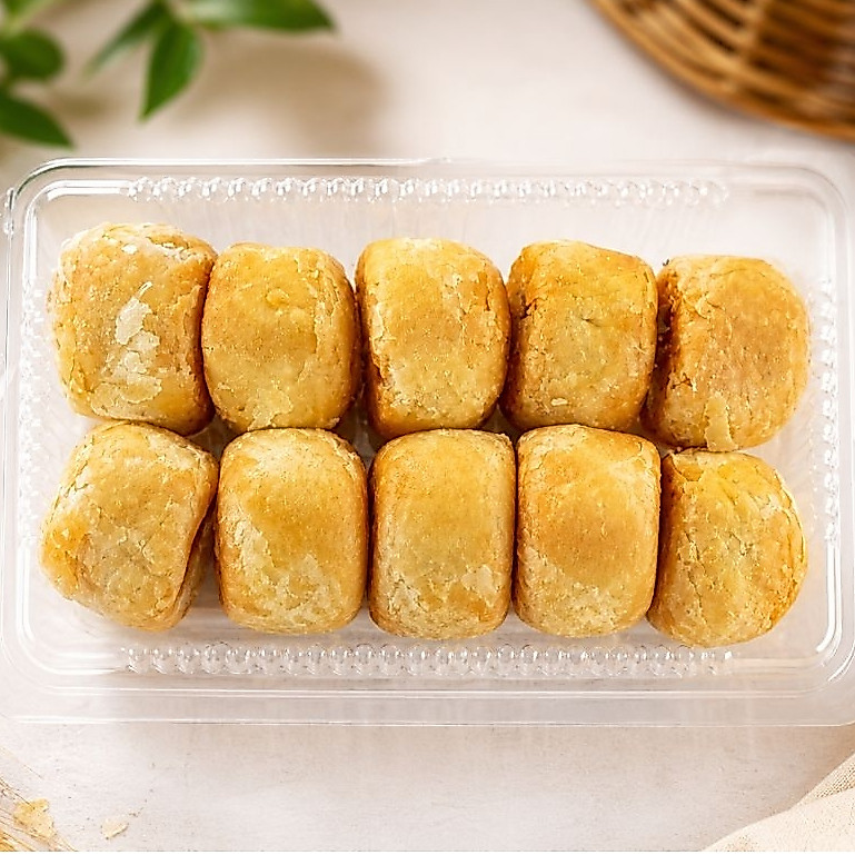 kue Bulan kue Pia Basah 10 pcs Palembang