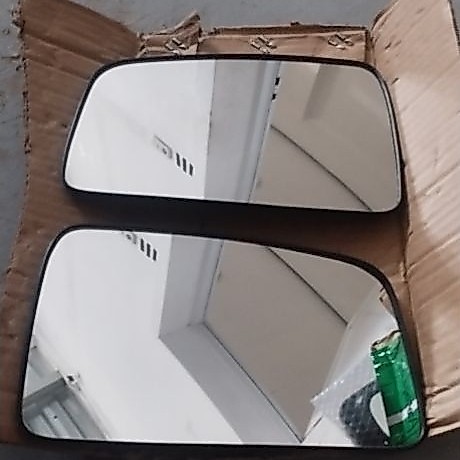 KACA SPION KIA SPORTAGE 2