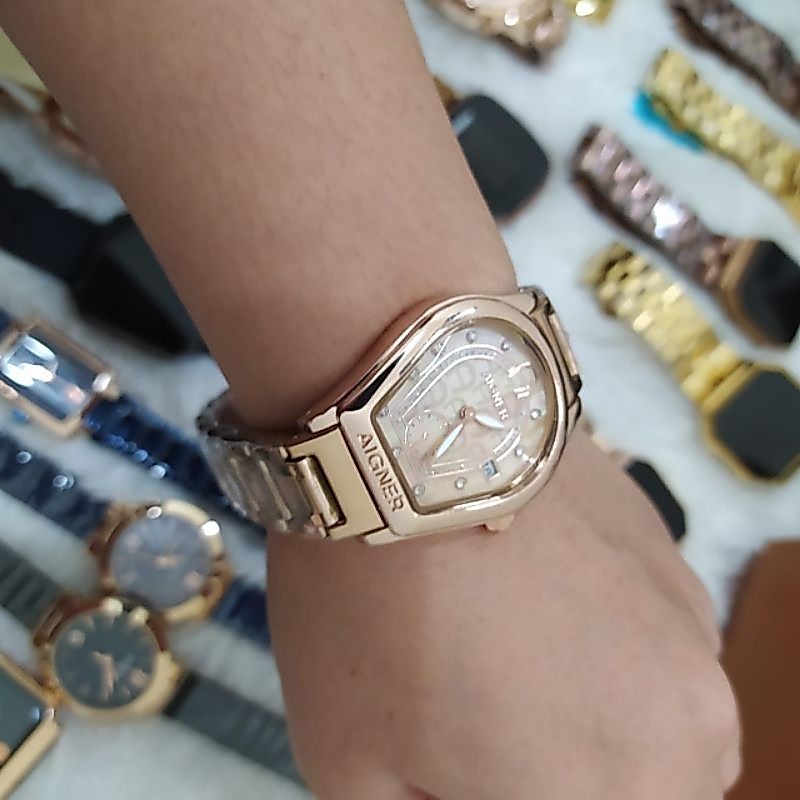Jan tangan wanita rantai terbaru 2022