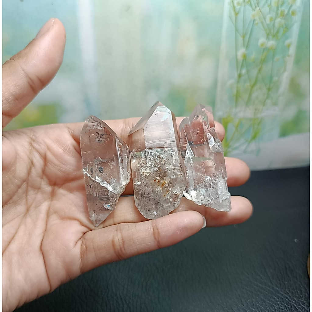 Batu Natural Sichuan Clear Quartz With Black inclusion  (2)