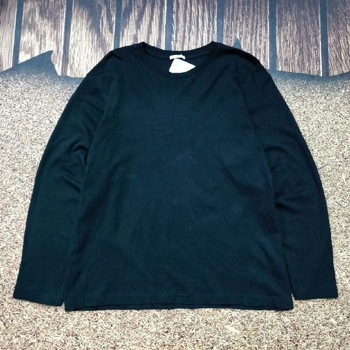 kaos panjang hitam polos GU long sleeve pria murah bagus size L