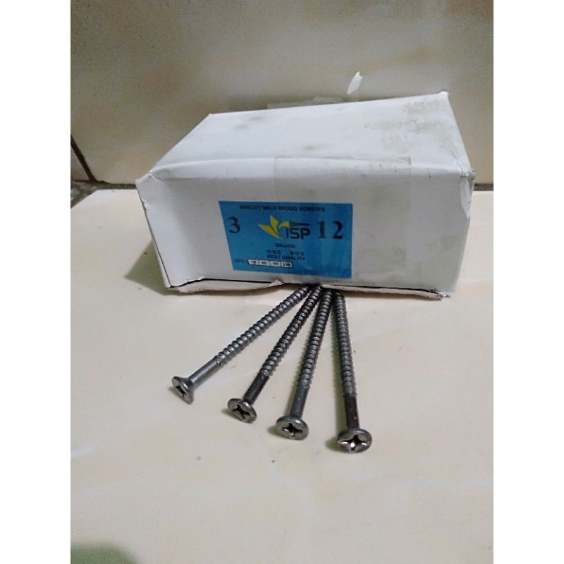 Skrup kayu 7 cm skrup 3 x 12