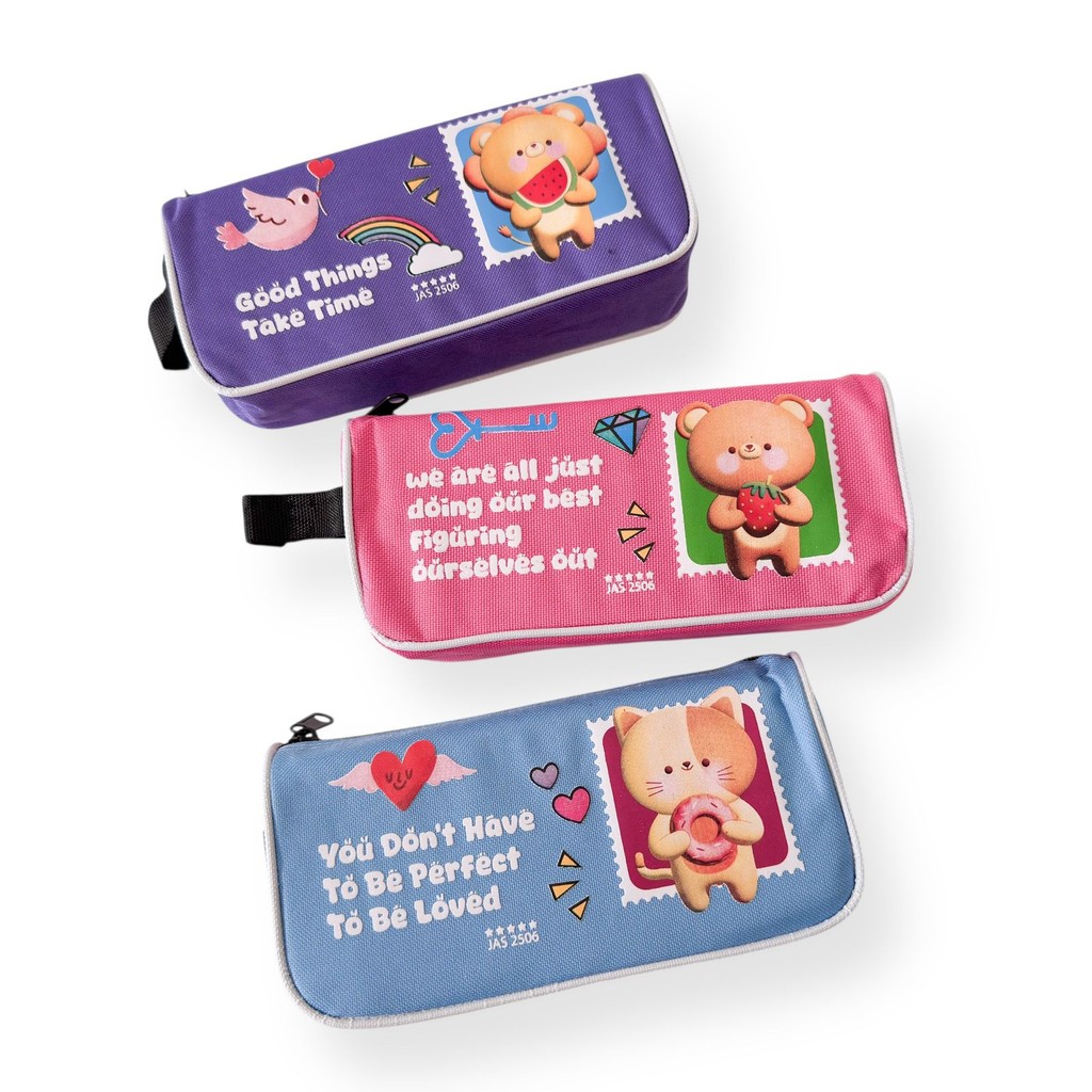 

PENCIL CASE KAIN RESLETING KARAKTER LUCU / KOTAK PENSIL KAIN RESLETING LUCU