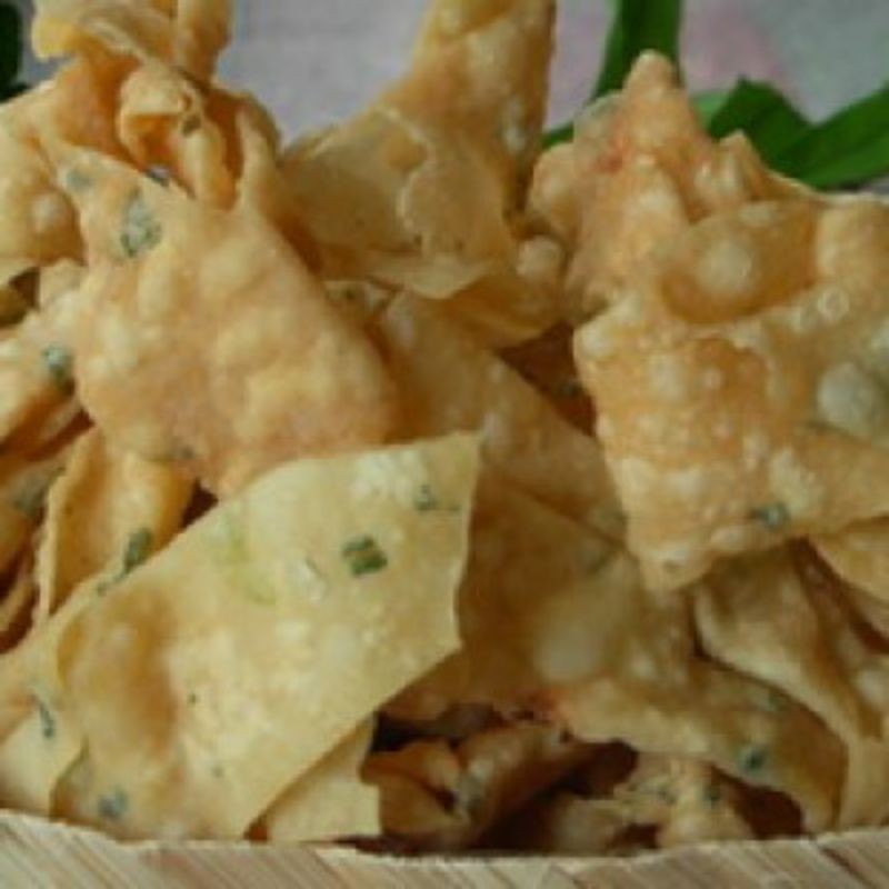 

KRIPIK KERIPIK PANGSIT KUE BAWANG PANGSIT DAUNJERUK PANGSIT SELEDRI CEMILAN GURIH ASIN KEMASAN BALL KHUSUS INSTANT+ SAMEDAY