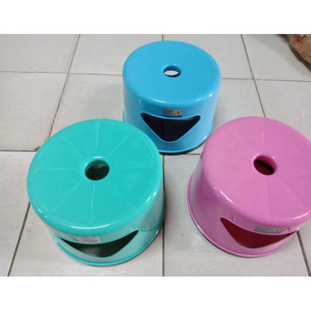 Bangku bulat kursi tempat duduk jongkok anak kecil pendek plastik bulat Lion Star