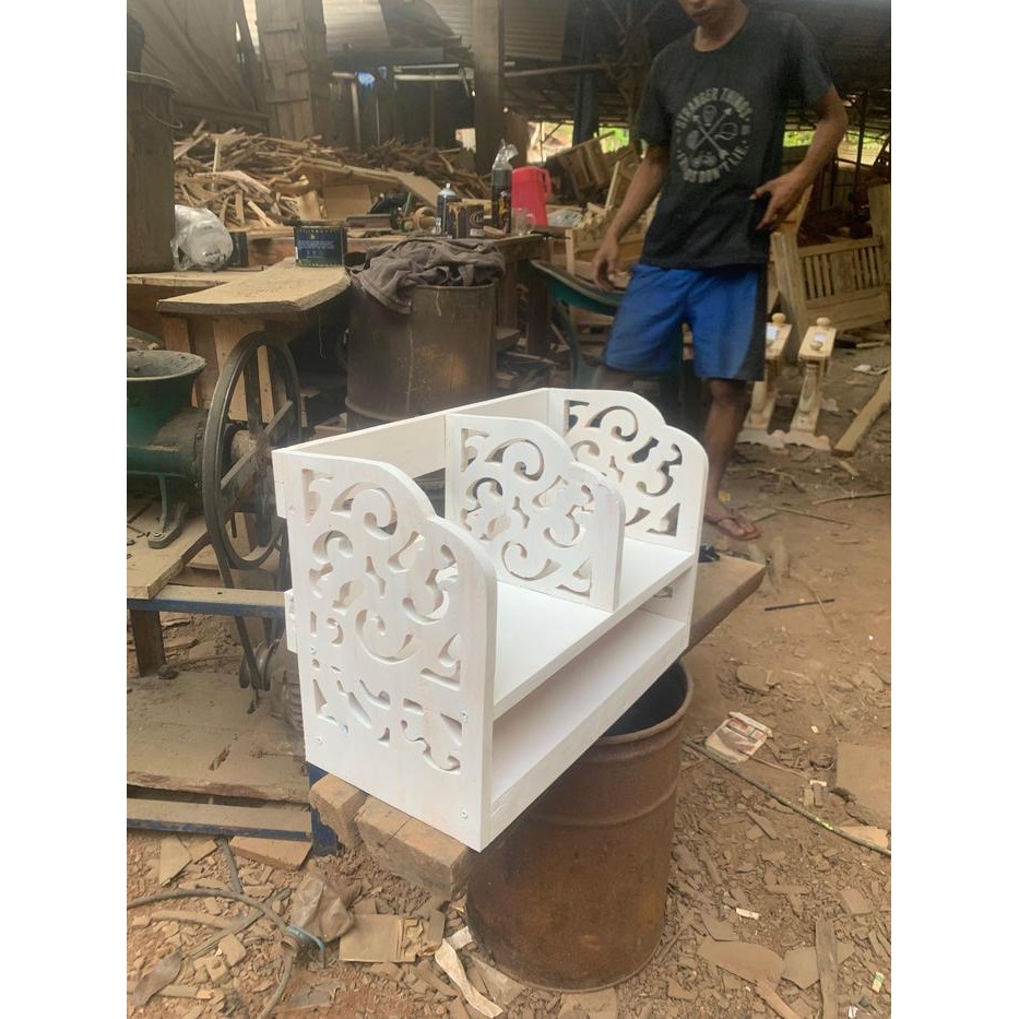 rak wadah serbaguna isi 3 saf ukir ukiran lung lungan termurah dari mahoni mentah amplasan alus bkga