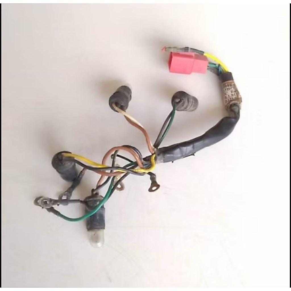 kabel fiting.spidometer.soket.lampu.spidometer.motor.Yamaha.mio.j./mio.gt/second.orginal