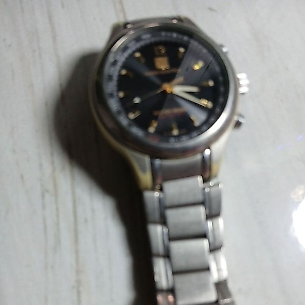 jam tangan Elgin USA Radio control titanium full original hidup normal dan cukup mulus
