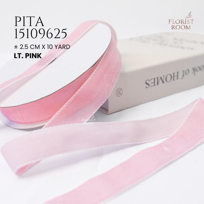 

Pita 15109625 ±2.5cm x 10 yard - Velvet Ribbon - Light Pink