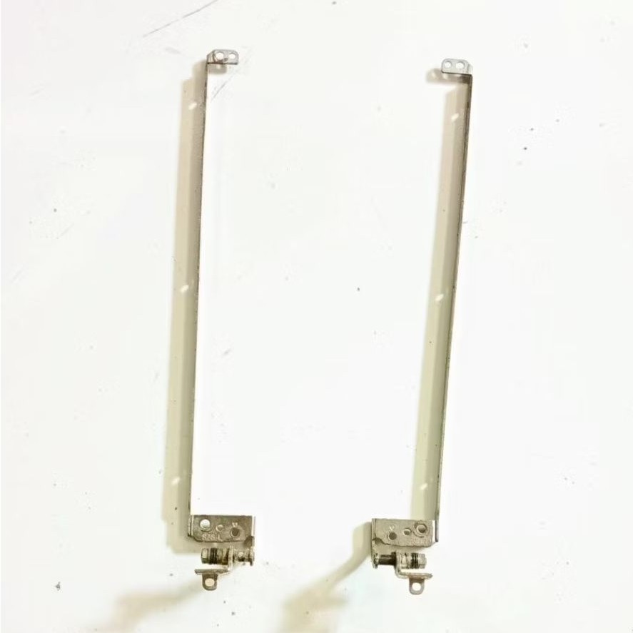 Engsel Laptop Toshiba L510