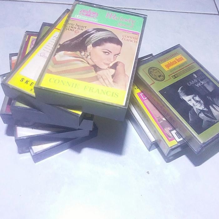 obral aneka kaset pita barat lagu dan penyanyi atau band barat