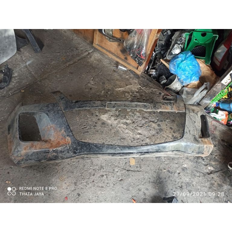 Bumper depan mazda mpv - Bumper depan mazda m