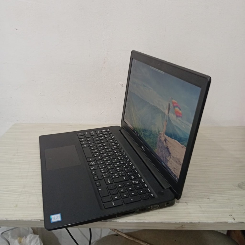 LAPTOP DELL 3500 Ram 8Gb  core i5 gen8 15.6 inch