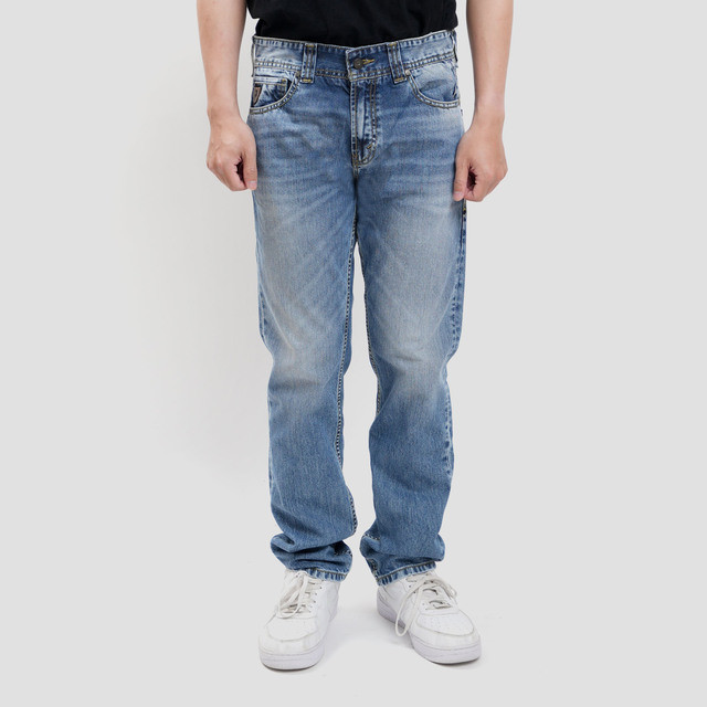 Lois Slim Stretch Celana Denim Pria 122848545