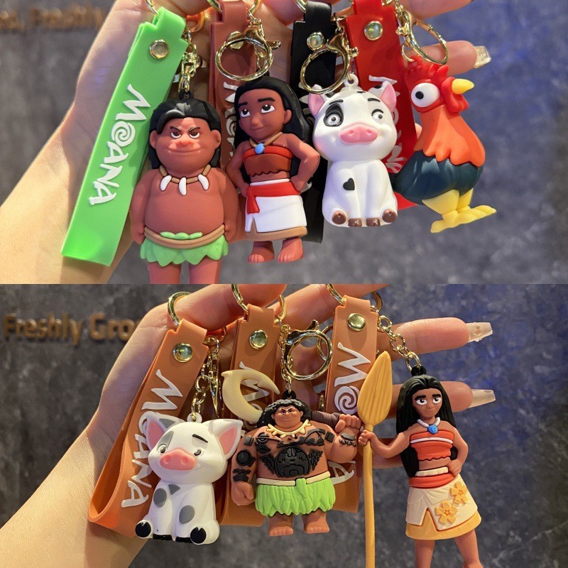 MINISO new creative anime character keychain cute and silly chicken Moana car keychain men's and wom