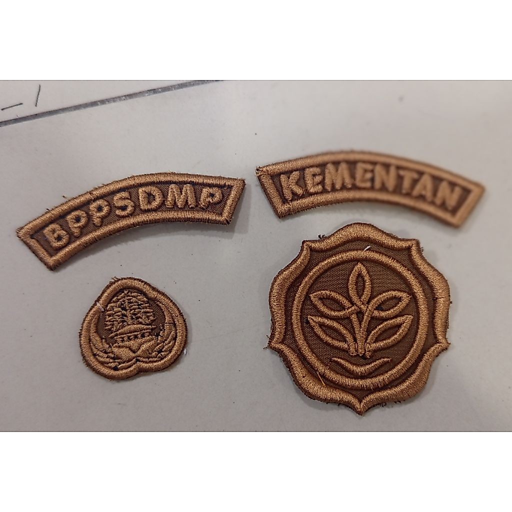 1 set logo kementan warna bordir timbul / 1 set bordir timbul logo kementrian pertanian