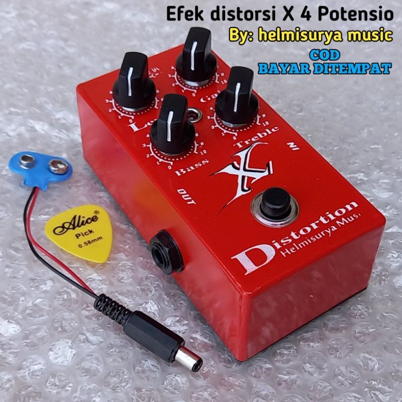 Efek gitar X Efek distorsi     Berkualitas
