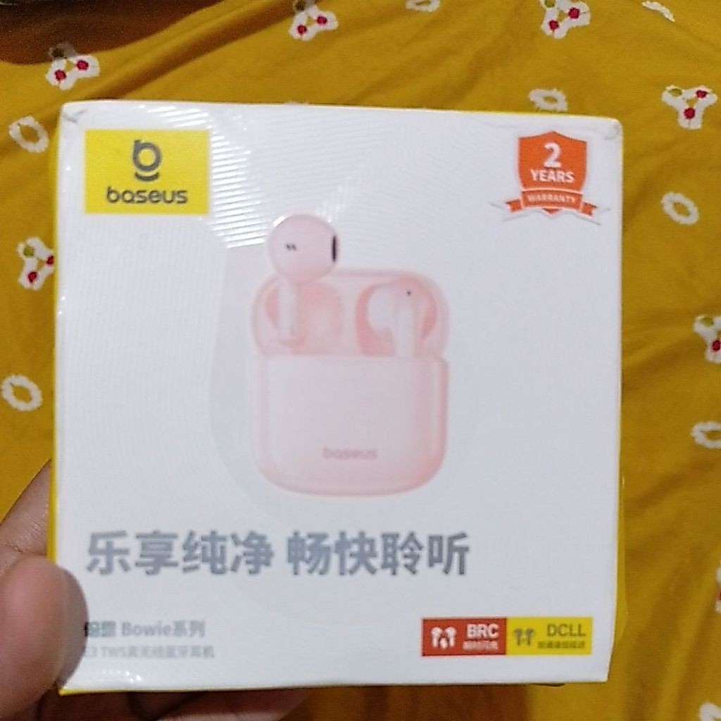Headset Bluetooth TWS i13 Pro dengan Desain Elegan dan Suara Hifi