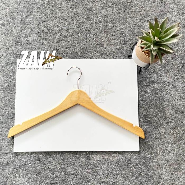 

PAKETAN 100 PCS HANGER KOMPLIT - NATURAL