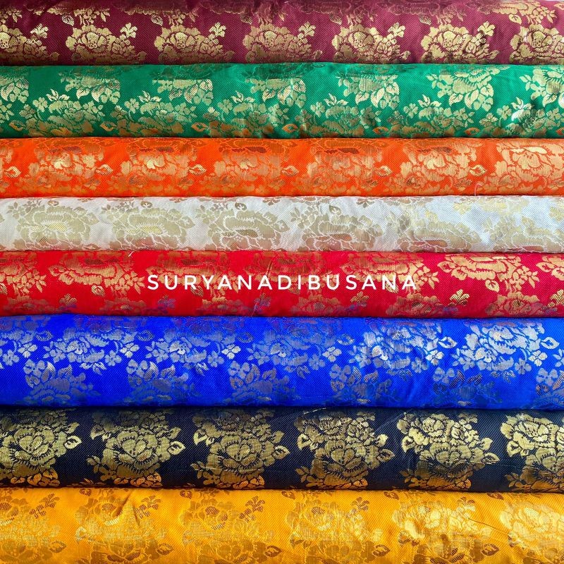 Mafazzas- Kain singapore lame kembang dekorasi bali