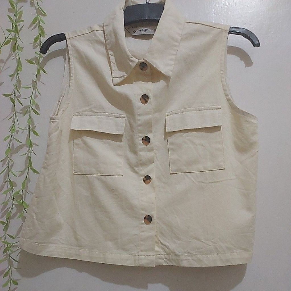 Crop Vest Gaya Korean