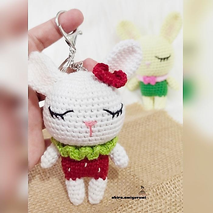 boneka rajut ( bunny)
