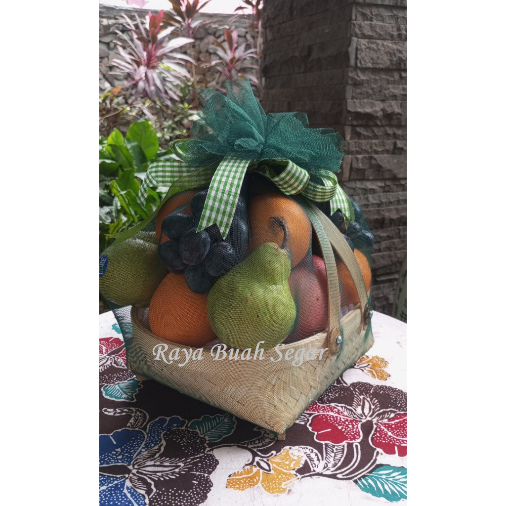 

Parcel Buah SET Maxi Hampers Buah Import