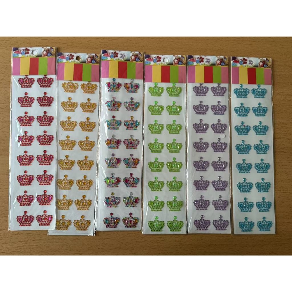 

Candyshop - Stiker Bling-Bling Motif Mahkota Warna Warni Bisa Di Tempel Mana Saja || Label dan Stiker