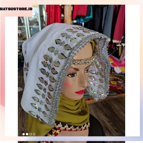 paket majew / manten Lampung tuguk Maduaro + peneken / iket kepala pengantin