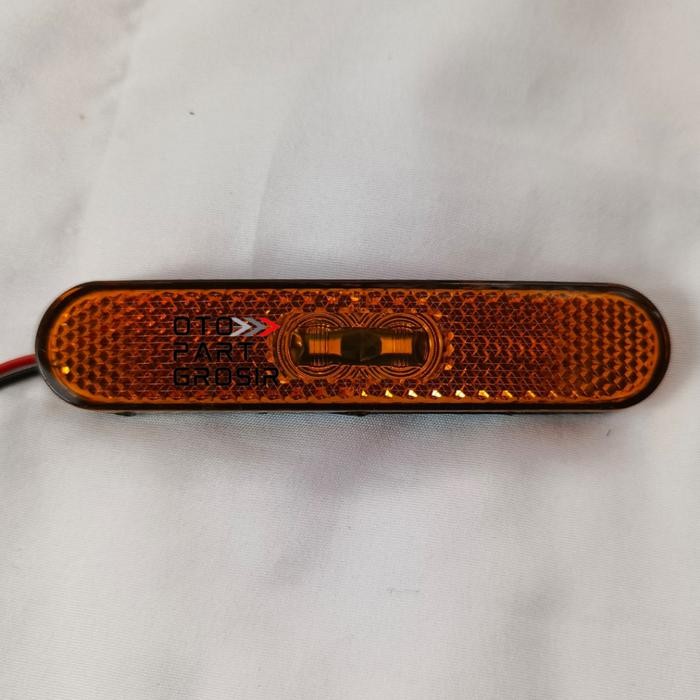 LAMPU + MIKA HANDLE BAGASI BUS JB2/JB3 - KUNING