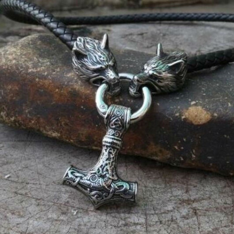 Kalung kulit Viking Nordic ditenun palu Kalung kepala serigala Celtic perhiasan panjang pria