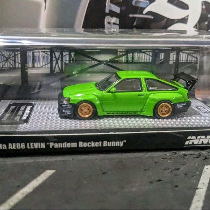 Diecast Inno64 Toyota Ae86 AE 86 Pandem Rocket Bunny Green Segel
