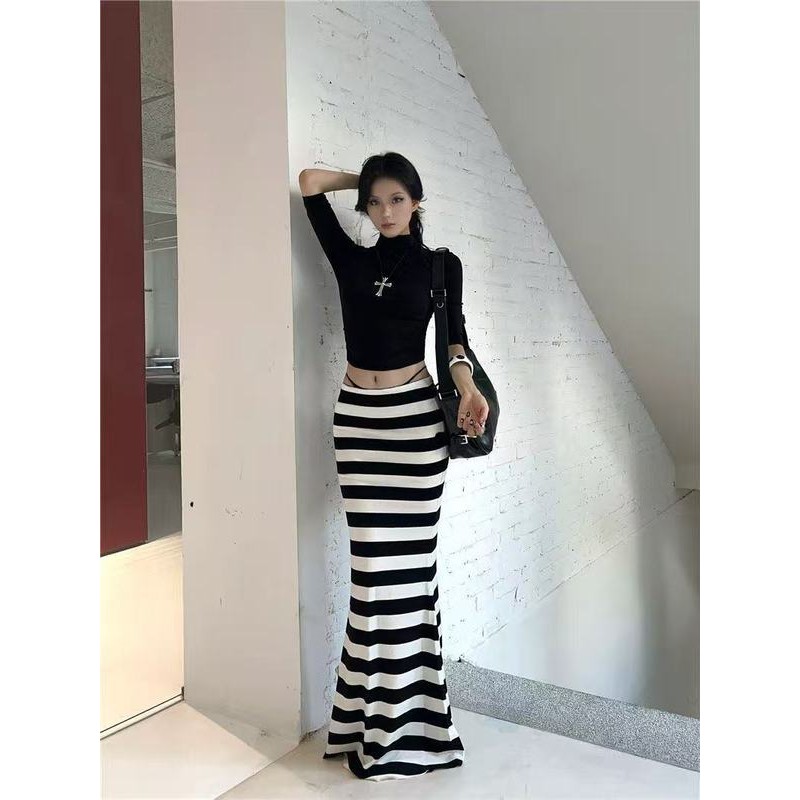 VELVANA COD Rok Panjang Rajutan Fishtail Bergaris Hitam Putih Wanita + Atasan Lengan Tiga Perempat