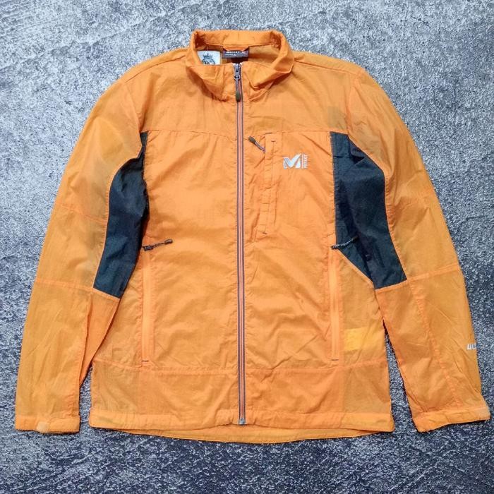 Jaket outdoor parasut tipis MILLET jaket running bagus size m