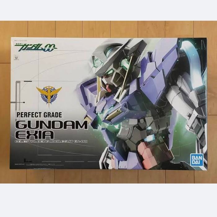 1/60 PG Gundam Exia Bandai