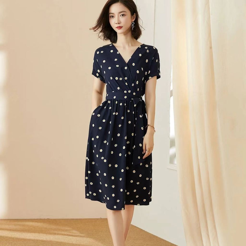 SAXCSHOP Dress floral daisy retro V-neck kasual gaya Korea