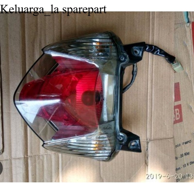 lampu belakang/lampu stop belakang Yamaha Mio j PNP Mio GT fi 113cc ORI copotan no cacat