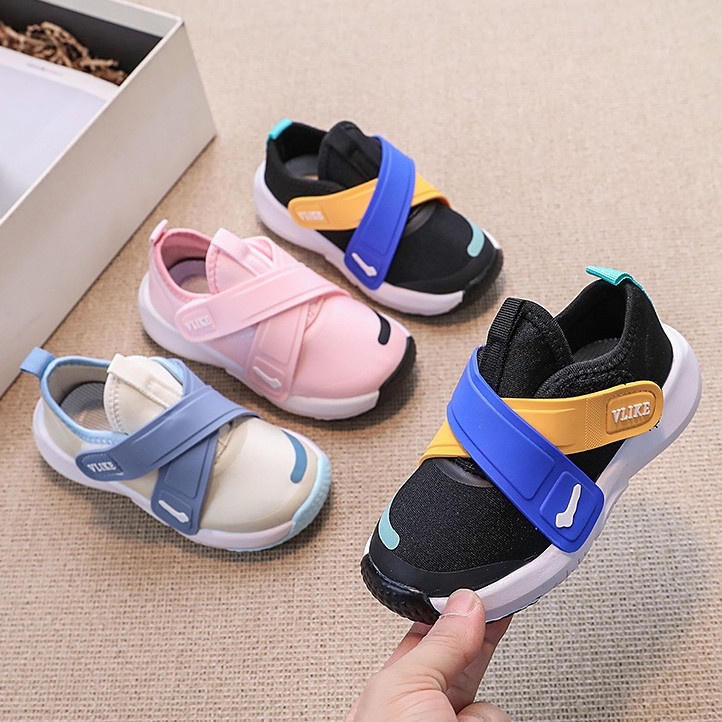 Ooppi Me -  Sepatu   Slip On Anak Ringan Laki Laki Perempuan