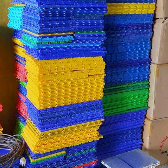 Lantai interlock futsal lapangan basket lapangan Badminton