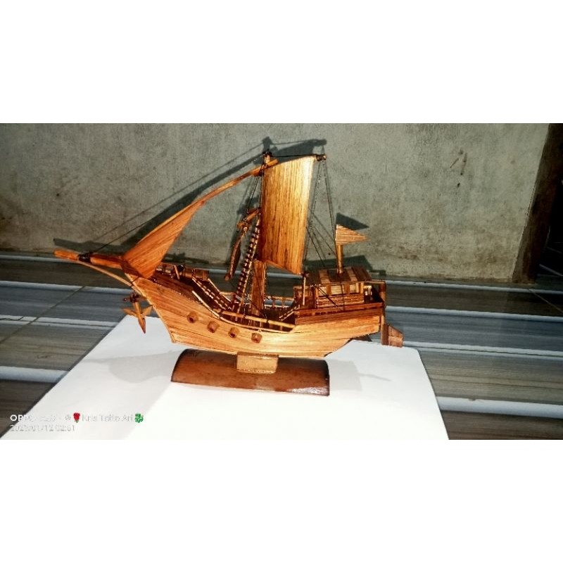 perahu kapal layar bambu // miniatur perahu layar // hiasan dasboard mobil