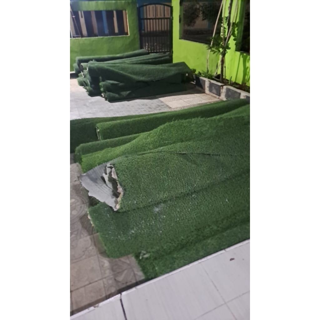 rumput sintetis second