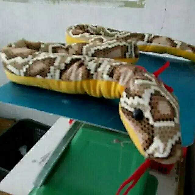 Boneka ular