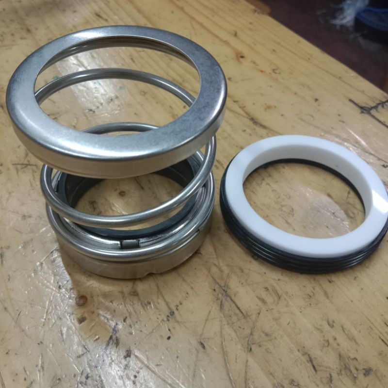 mechanical seal EA 560-18mm