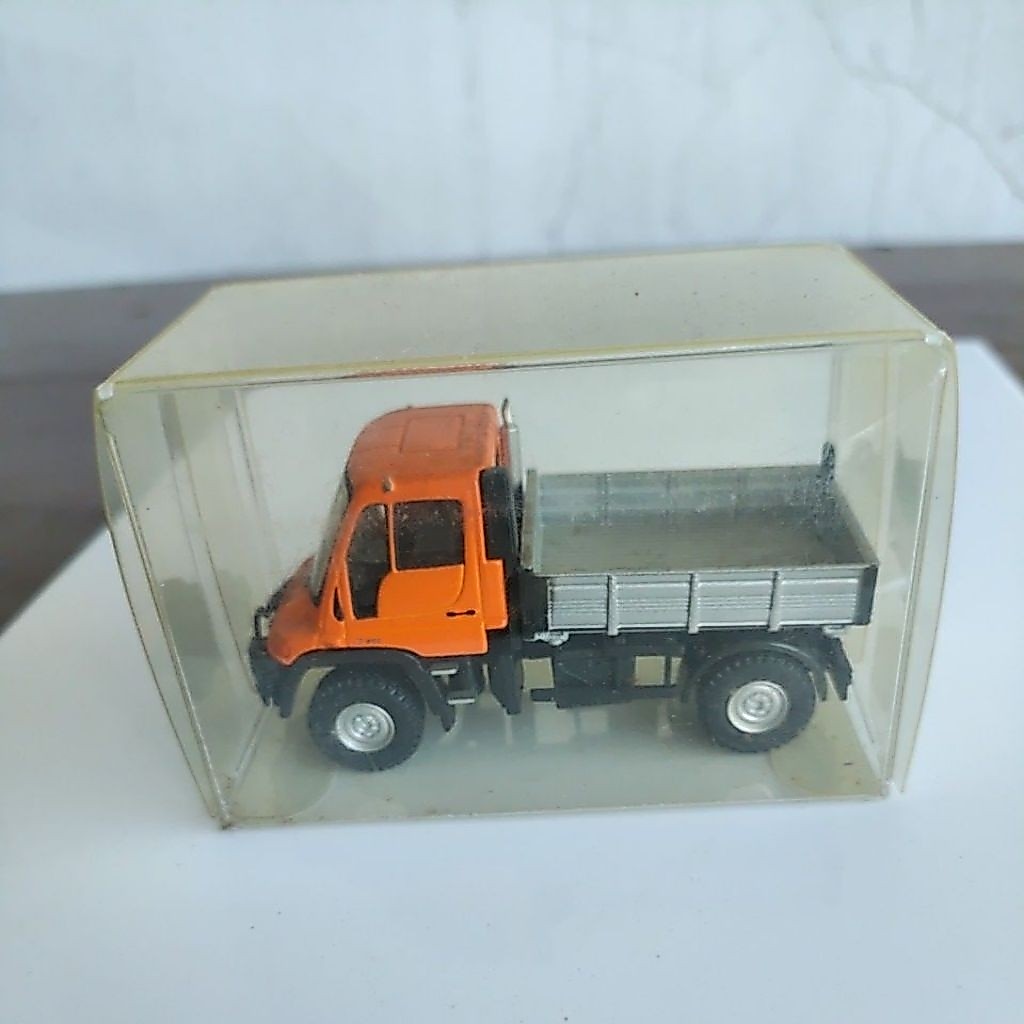 Cararama Diecast Mercedes Unimog