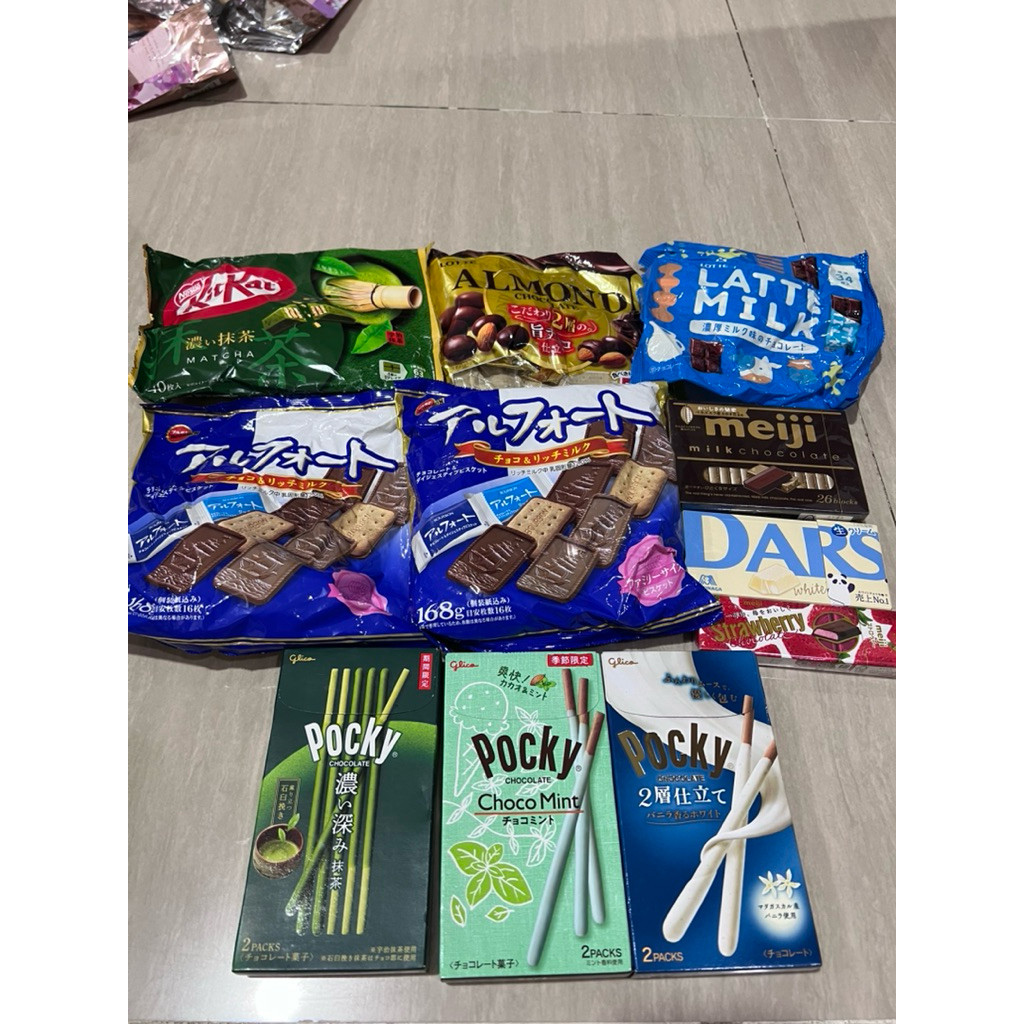 

Chocolate Bourbon From Japan Jepang MIX ANEKA JAJANAN CEMILAN JEPANG JAPAN IMPORT COKLAT PERMEN BISKUIT BISCUIT COOKIES KRIM CREAM KHAS JEPANG JASTIP JAJAN SNACK ENAK MURAH LIMITED Bourbon MAKANAN JEPANG Milk Chocolate/MATCHA/Rich Milk/Vanilla/Strawberry