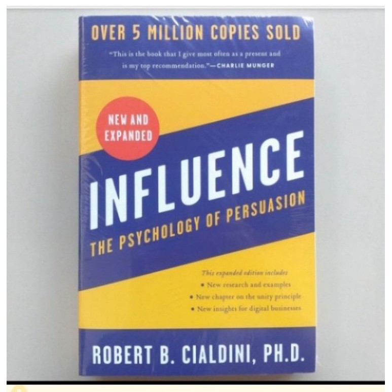 buku Influence: The Psychology of Persuasion by Robert