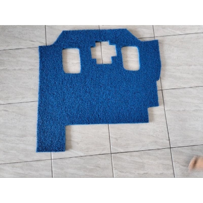 karpet excavator Komatsu PC 200