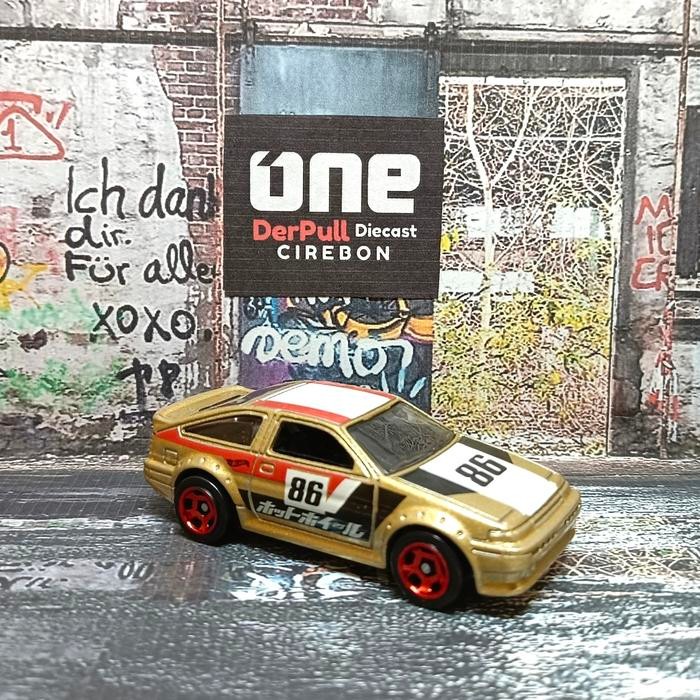 hot wheels toyota ae86 gold new loose SWO86