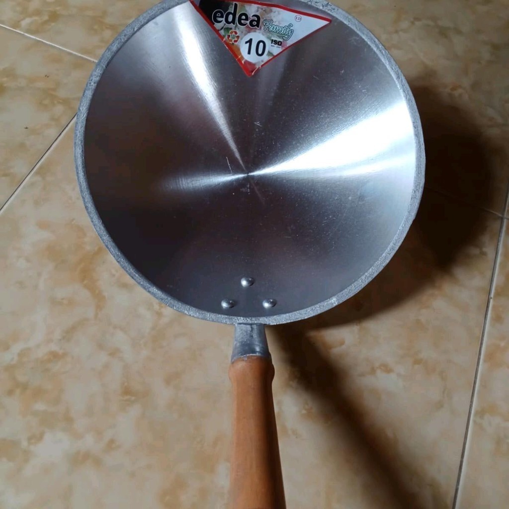 Wajan Seblak Bakmi Gagang Kayu Wok Tebal Wajan Cekung